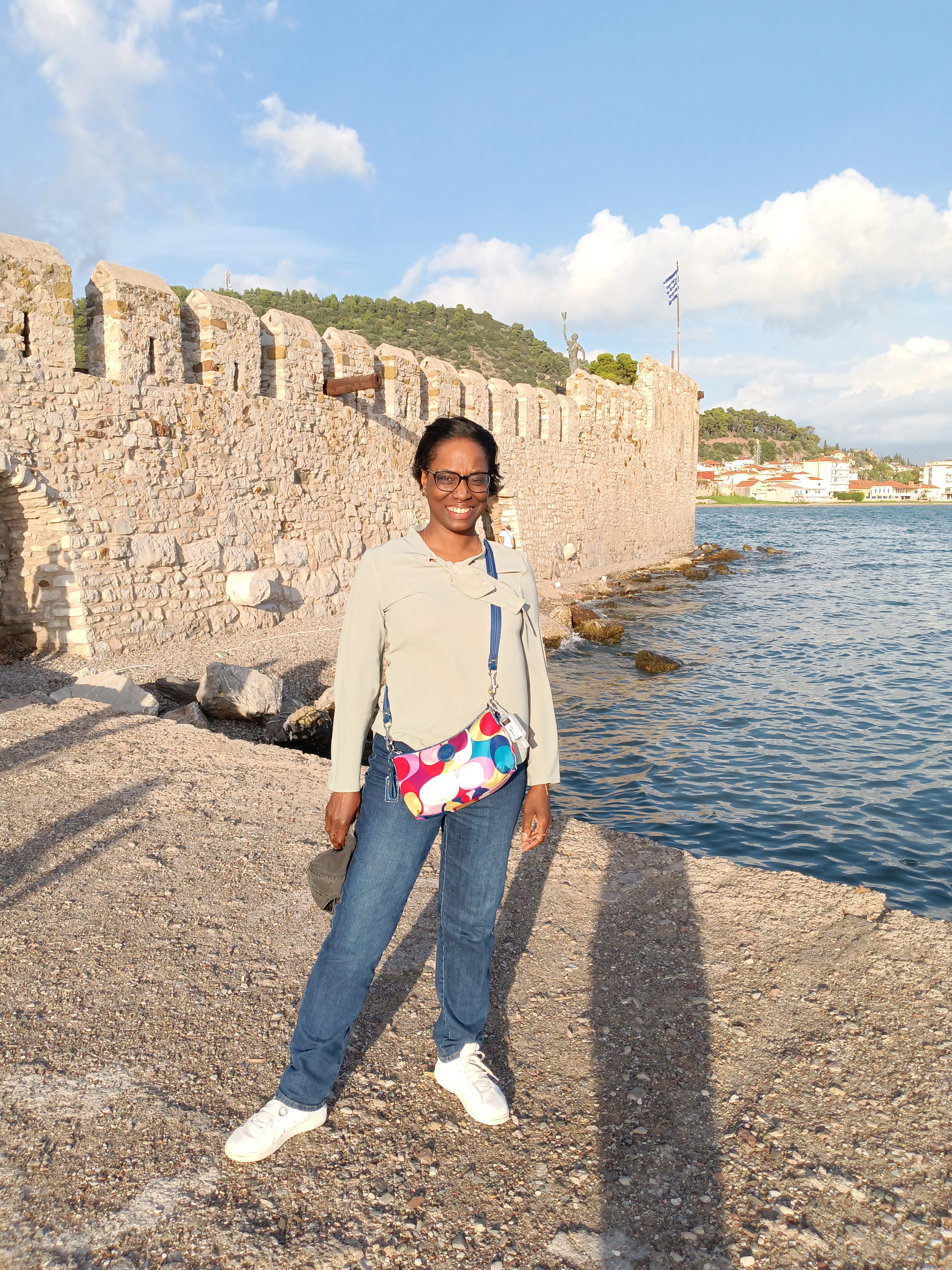 Shannon in Kansas City   YT: Shannon's Bible Study  IG:@showmeshannon  